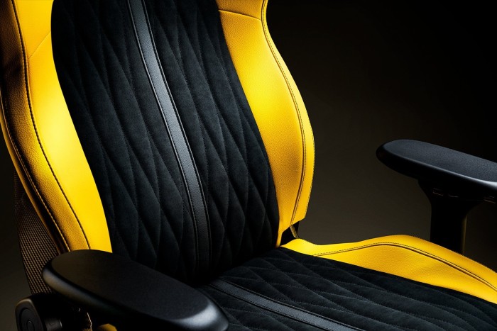 Razer Enki Pro Koenigsegg Edition Gamingstuhl, Alcantara schwarz/gelb