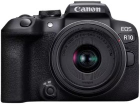 Canon EOS R10 mit Objektiv RF-S 18-45mm 4.5-6.3 IS STM