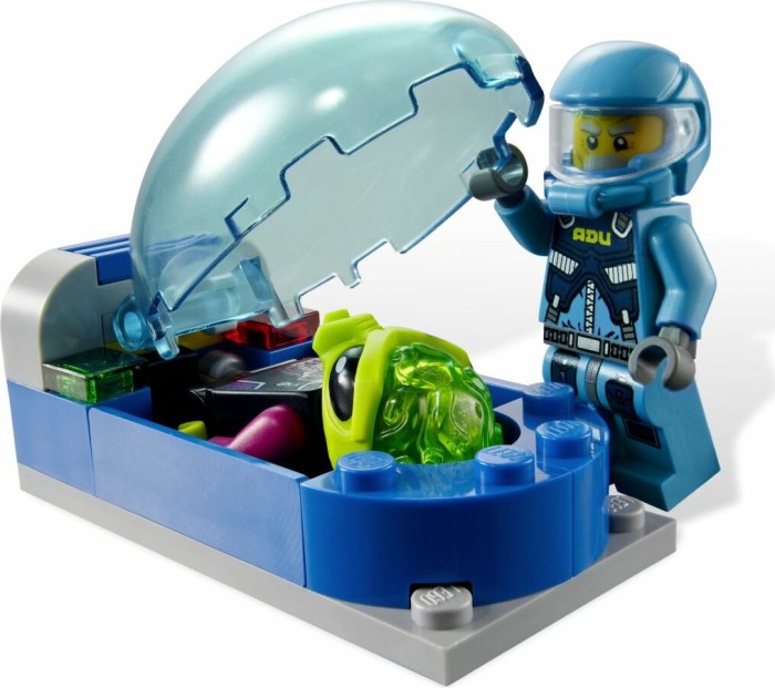 LEGO Alien Conquest - Dowództwo Obrony Ziemi