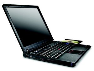 Lenovo Thinkpad T42p, Pentium-M 745, 512MB RAM, 60GB HDD, Mobility FireGL T2, DE