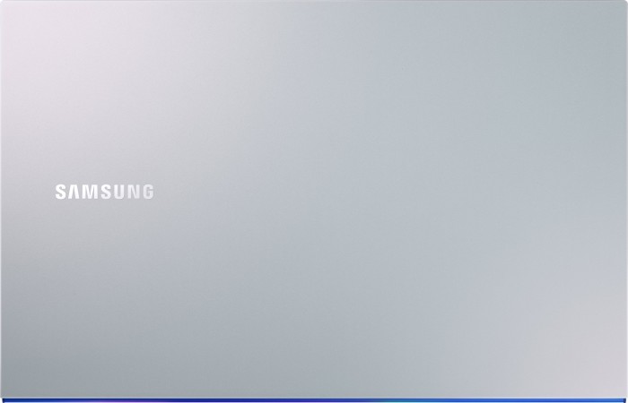 Samsung Galaxy Book Ion 15.6" Aura Silver, Core i7-10510U, 8GB RAM, 256GB SSD, UK