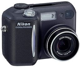 Nikon Coolpix 885 czarny