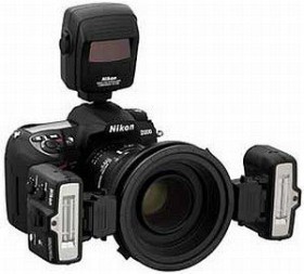 Nikon R1C1 macro flash kit