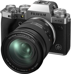 Fujifilm X-T4 silber mit Objektiv XF 16-80mm 4.0 R OIS WR
