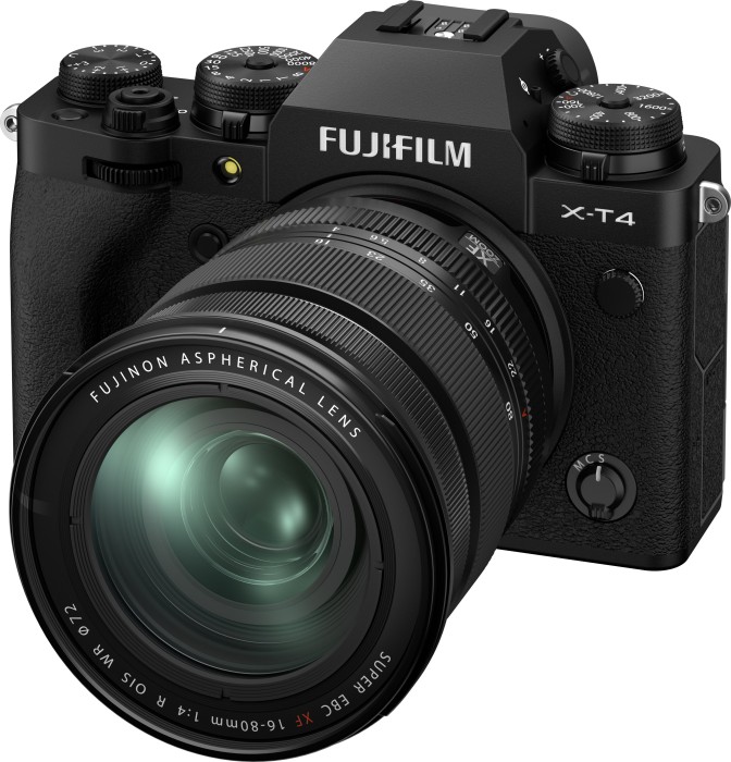 Fujifilm X-T4 schwarz mit Objektiv XF 16-80mm 4.0 R OIS WR