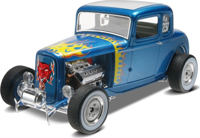 Revell 1932 Ford 5 Window Coupe 2n1