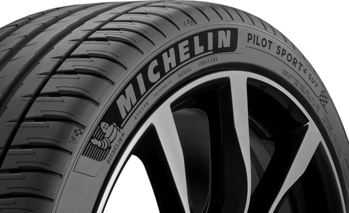 Michelin pilot Sport 4 SUV 235/55 R19 105Y XL