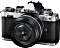 Nikon Z fc silber/schwarz mit Objektiv Z 28mm 2.8 SE (VOA090K001)