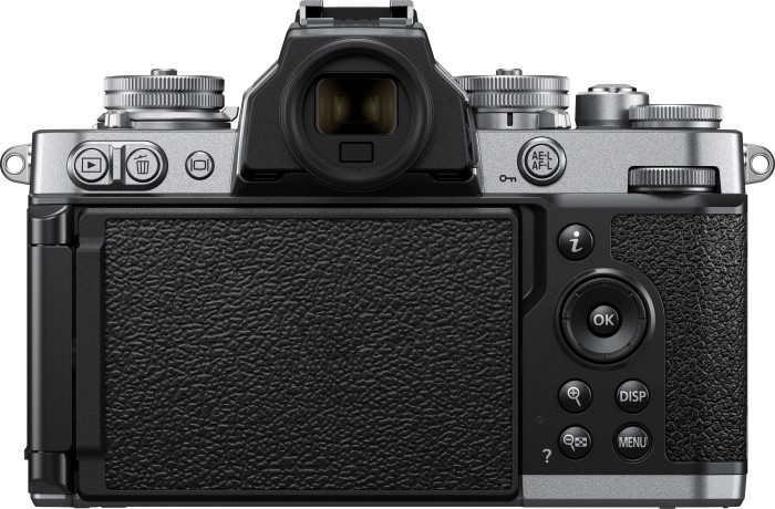 Nikon Z fc silber/schwarz mit Objektiv Z DX 16-50mm VR und Z DX 50-250mm VR