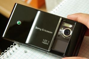 Sony Ericsson Satio czarny