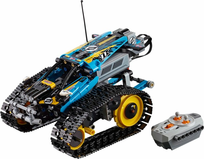 LEGO Technic - Sterowana wyścigówka kaskaderska