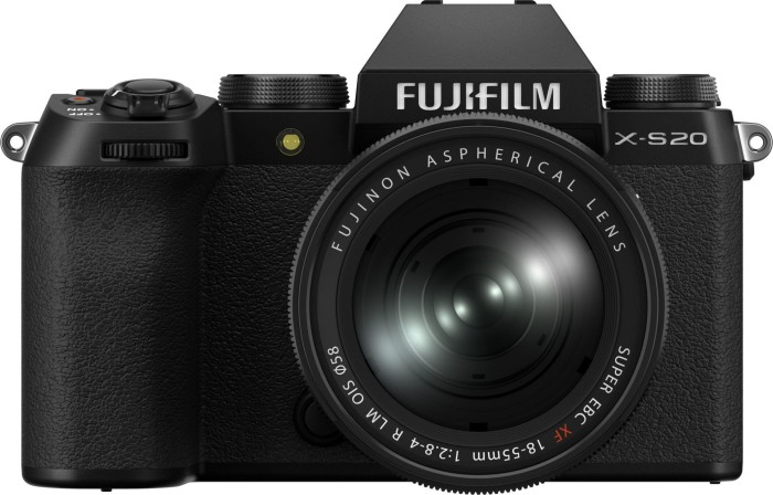 Fujifilm X-S20 mit Objektiv XF 18-55mm 2.8-4.0 R LM OIS