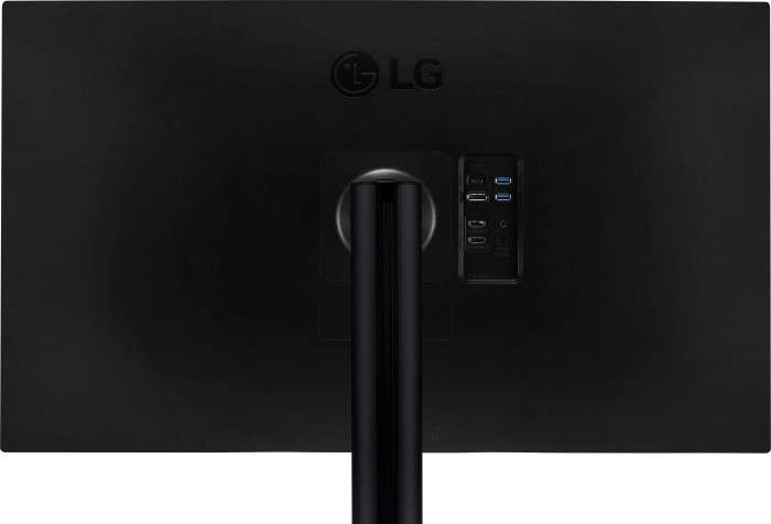 LG UltraFine 32UN880-B, 31.5"