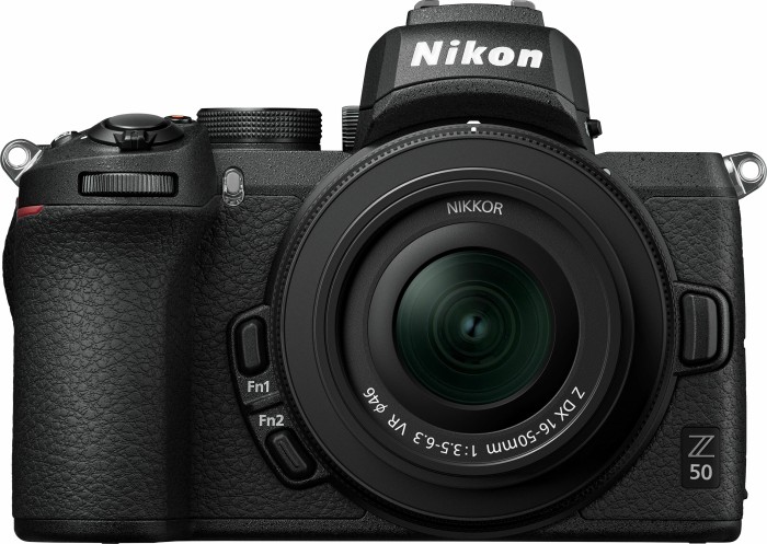 Nikon Z 50 mit Objektiv Z DX 16-50mm 3.5-6.3 VR