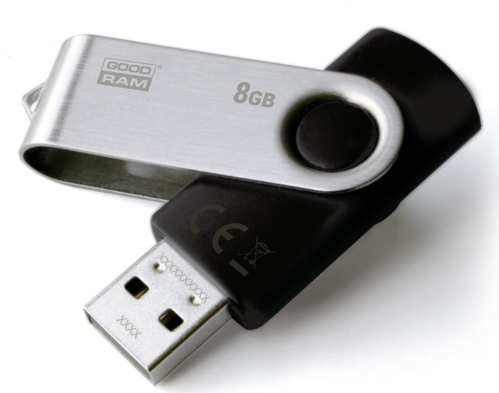 goodram UTS2 schwarz 8GB, USB-A 2.0