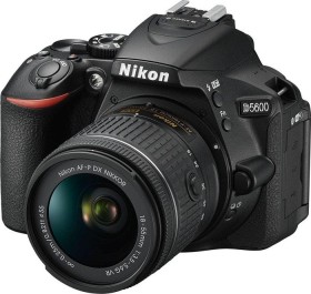 Nikon D5600 schwarz mit Objektiv AF-P VR DX 18-55mm 3.5-5.6G