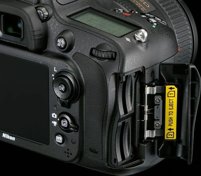 Nikon D610 czarny z obiektywem AF-S VR 24-120mm 4.0G ED VR czarny
