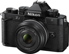 Nikon Z f mit Objektiv Nikon Z 40mm 2.0 (SE)