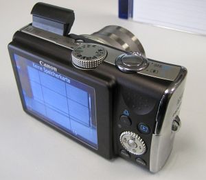 Canon PowerShot SX200 IS czarny
