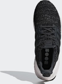 adidas Ultra Boost core black/carbon 