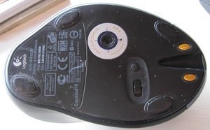 Logitech MX 1000 Laser Cordless Mouse, PS/2 & USB