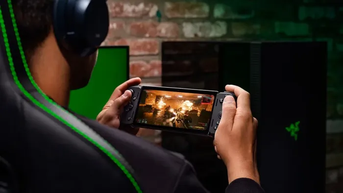 Razer Edge Gaming Handheld with Android, Snapdragon G3x Gen 1, 128GB Flash