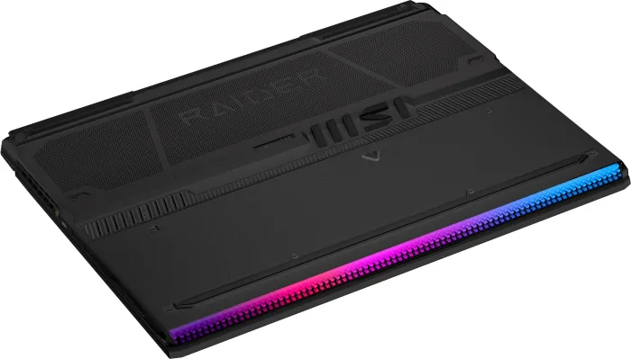 MSI Raider GE78 HX 13VH-066XES Core Black, Core i7-13700HX, 32GB RAM, 1TB SSD, GeForce RTX 4080, ES