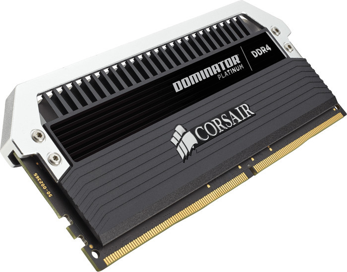 Corsair Dominator Platinum DIMM Kit 16GB, DDR4-2666, CL15-17-17-35