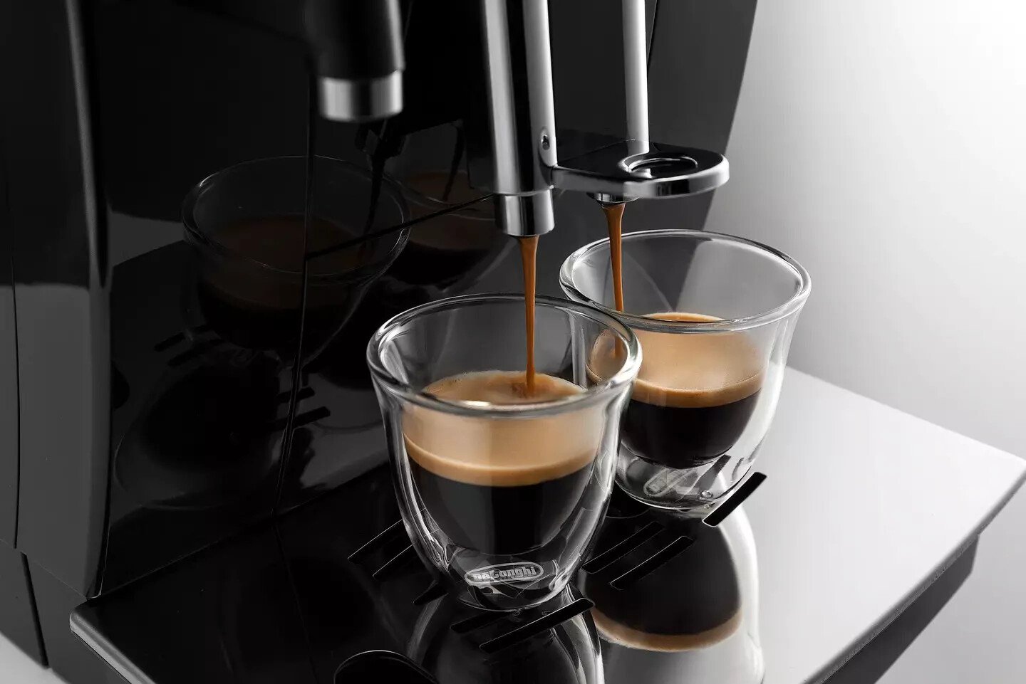 Cafetera espresso - DeLonghi ECAM 23.460.B, 15 bar, 1450 W 1.8 l, 14, –  Join Banana