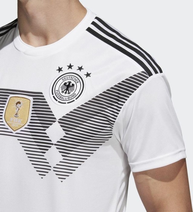 adidas FIFA WM 2018 Deutschland Replica Heimtrikot (Herren)