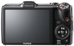Fujifilm FinePix F550EXR złoty