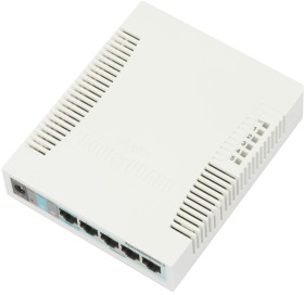 MikroTik RouterBOARD RB260 Desktop Gigabit Managed Switch, 5x RJ-45, 1x SFP, PoE PD