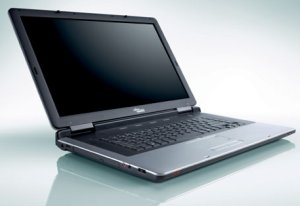 Fujitsu Amilo M3438, Pentium-M 740, 512MB RAM, 80GB HDD, GeForce Go 6800, DE