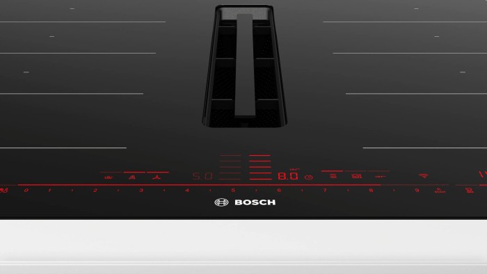 Bosch Serie 8 PXX801D57E Induktionskochfeld mit Kochfeldabzug Autark