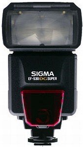 Sigma EF-530 DG Super für Nikon