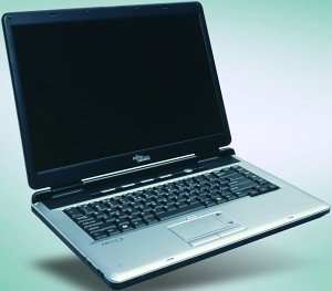 Fujitsu Amilo A1667G, Turion 64 ML-32, 1GB RAM, 80GB HDD, DE
