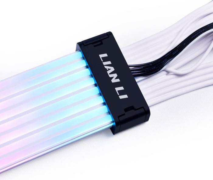 Lian Li Strimer Plus V2 12VHPWR, 16-Pin PCIe kabel przedłużający, RGB podświetlony, 8 LED-tory, 32cm