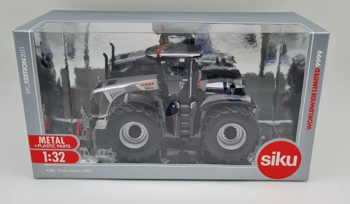 Köp Siku Claas Xerion traktor med flytgödselspridare 1827 - 1:87