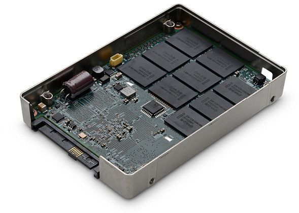 HGST Ultrastar SSD1600MR, SAS