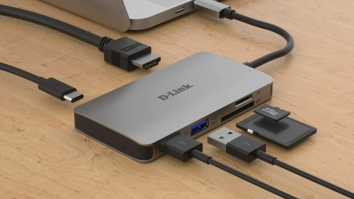 D-Link 6-w-1 USB-C hub with HDMI/czytnik kart pamięci/Power Delivery