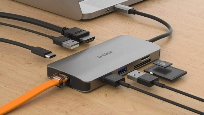 D-Link 8-in-1 USB-C Hub with HDMI/Ethernet/Card Reader/Power Delivery
