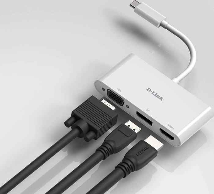 D-Link 3-w-1 USB-C to HDMI/VGA/DisplayPort adapter