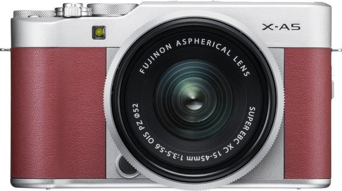 Fujifilm X-A5 pink mit Objektiv XC 15-45mm 3.5-5.6 OIS PZ