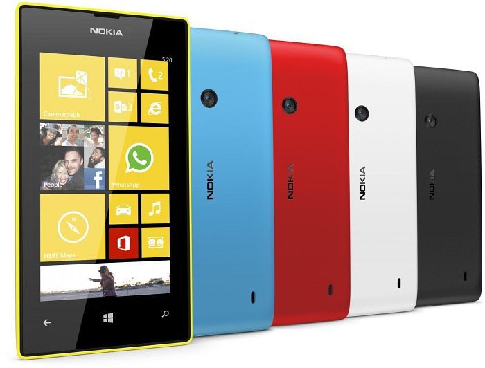 Nokia Lumia 520 cyan