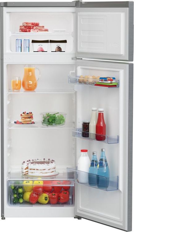 offener Top-Freezer gefüllt mit Lebensmitteln