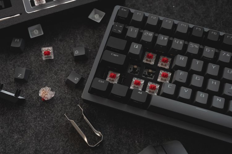 Switches einer Tastatur werden getauscht