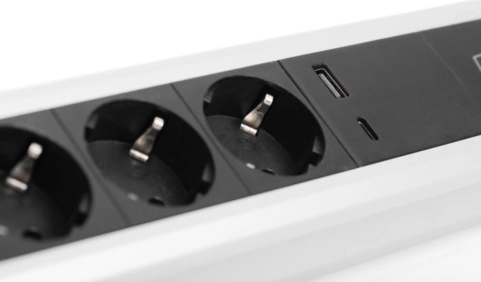 Digitus Home & Office Tisch-Steckdosenleiste, 3-fach, 1x USB-C/1x USB-A, 1.5m
