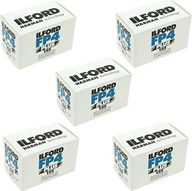 Ilford FP4 Plus ISO 125/22° 135/24 S/W-Film