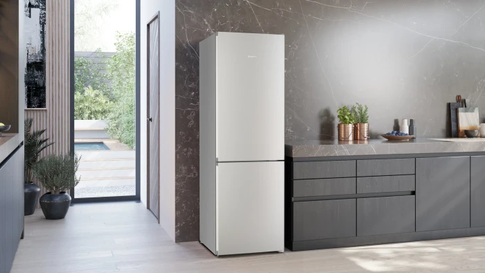 Siemens iQ300 MK67KGNIAA (KG36NVIAG + KSGGZM00)