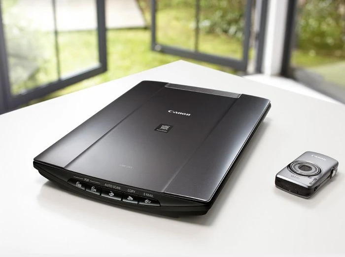 Canon CanoScan LiDE 210